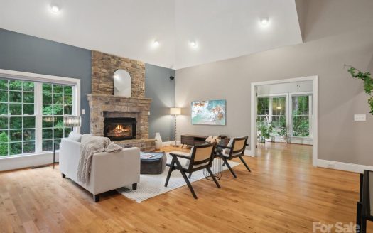 5508 Timber Falls Court, Waxhaw